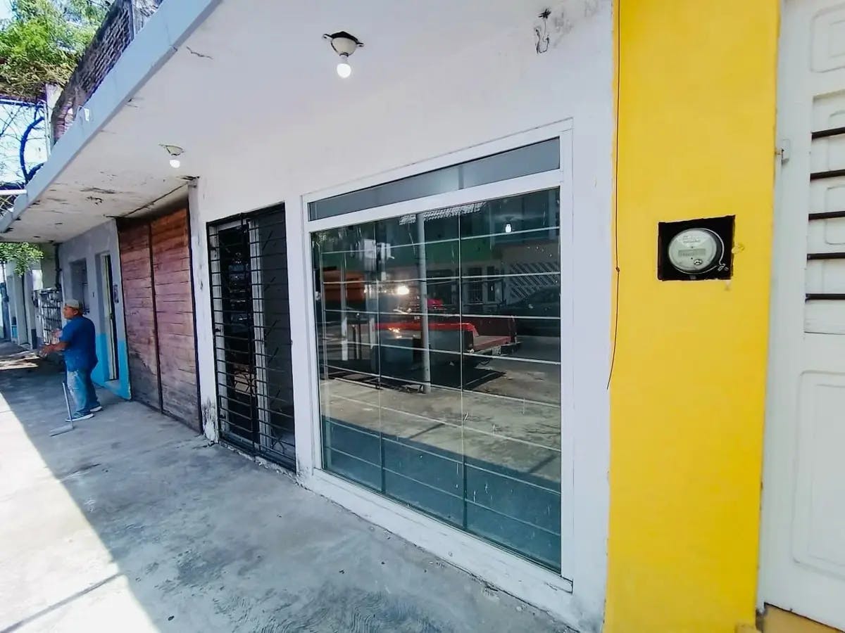 Local Comercial Spot2