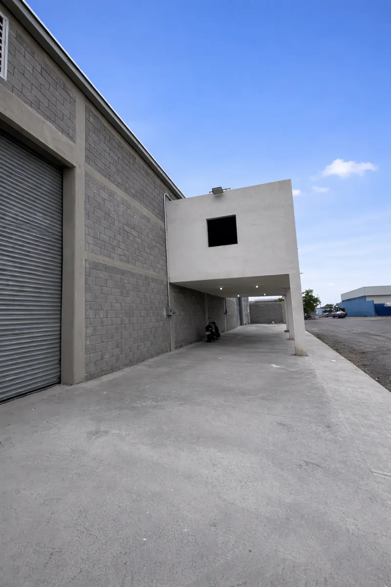 Industrial Spot2