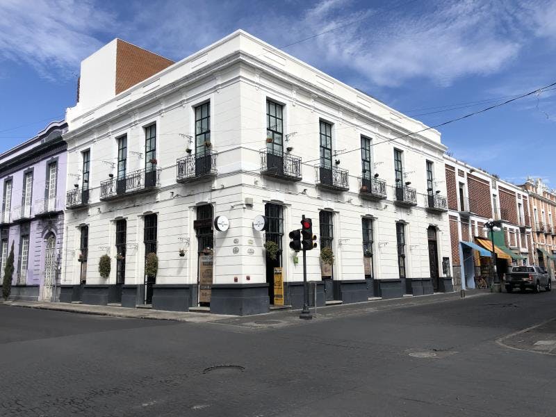 Local Comercial Spot2