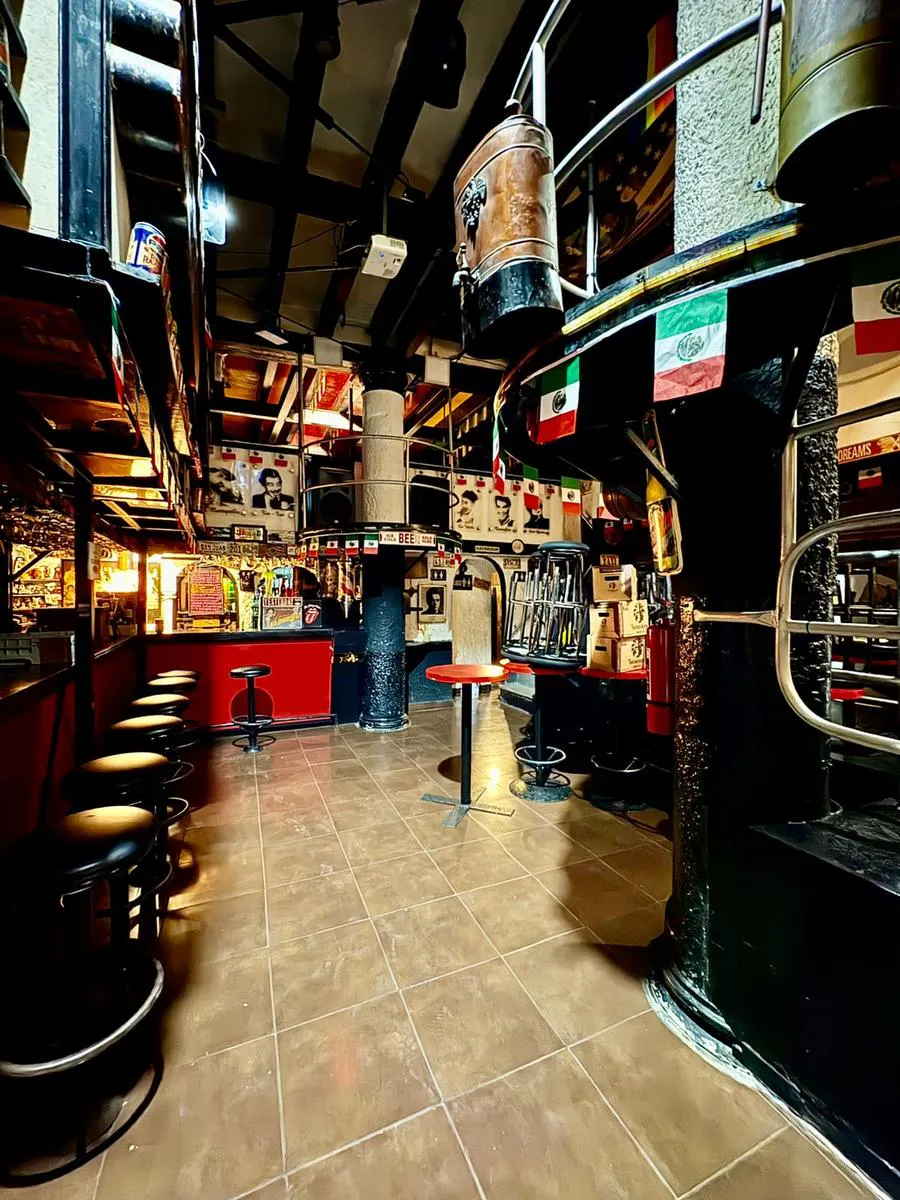 Local Comercial Spot2