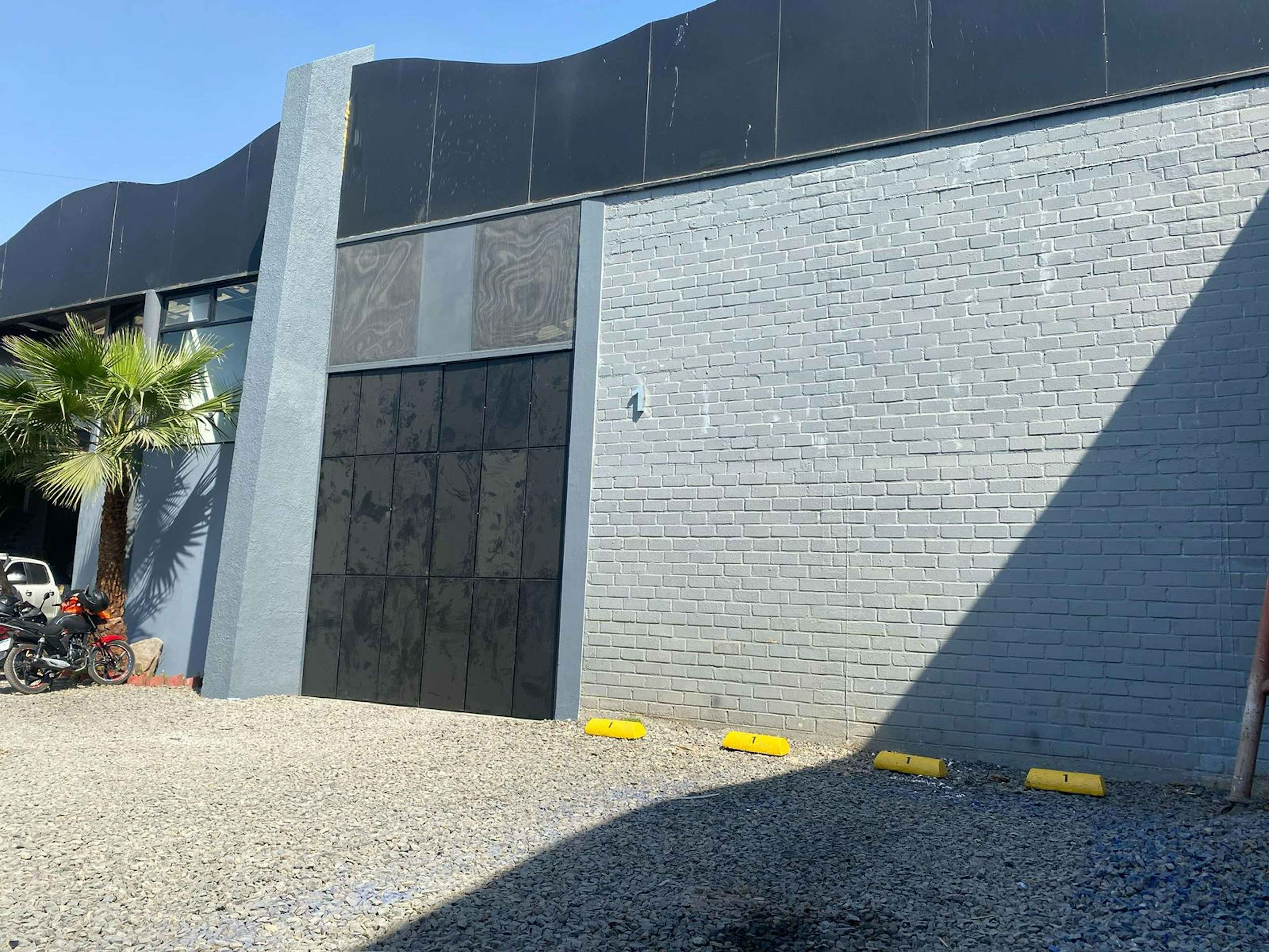 Calle Paseo De Las Gaviotas 1111