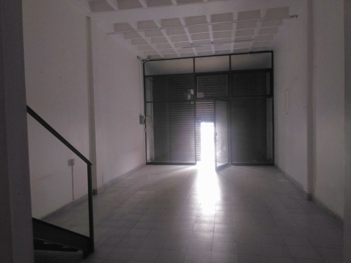 Local Comercial Spot2