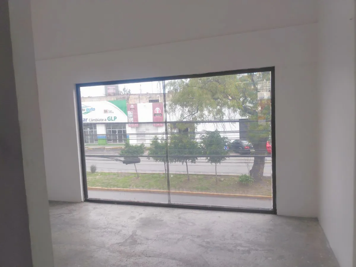 Local Comercial Spot2