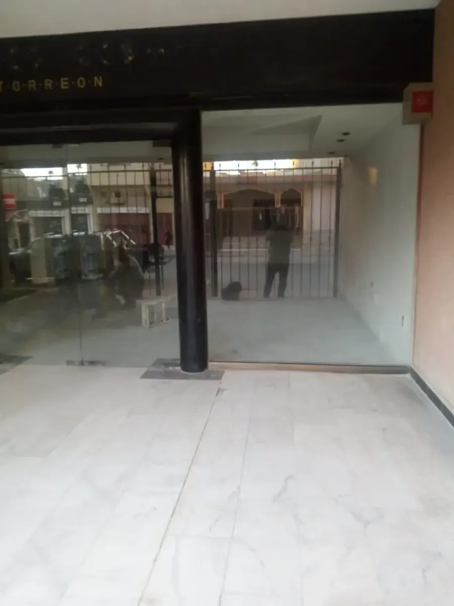 Local Comercial Spot2