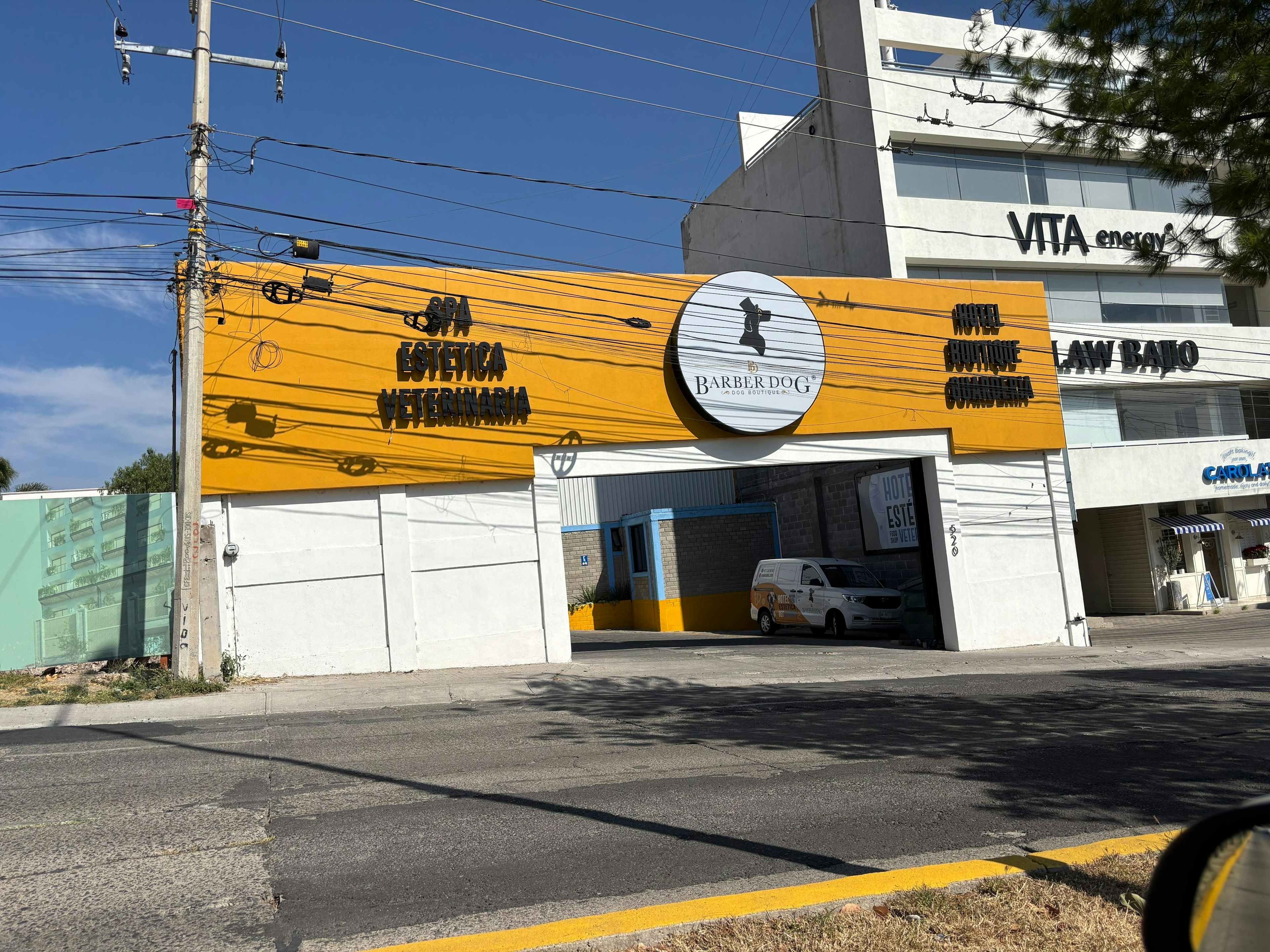 Calle Cerro Gordo Del Campestre 516