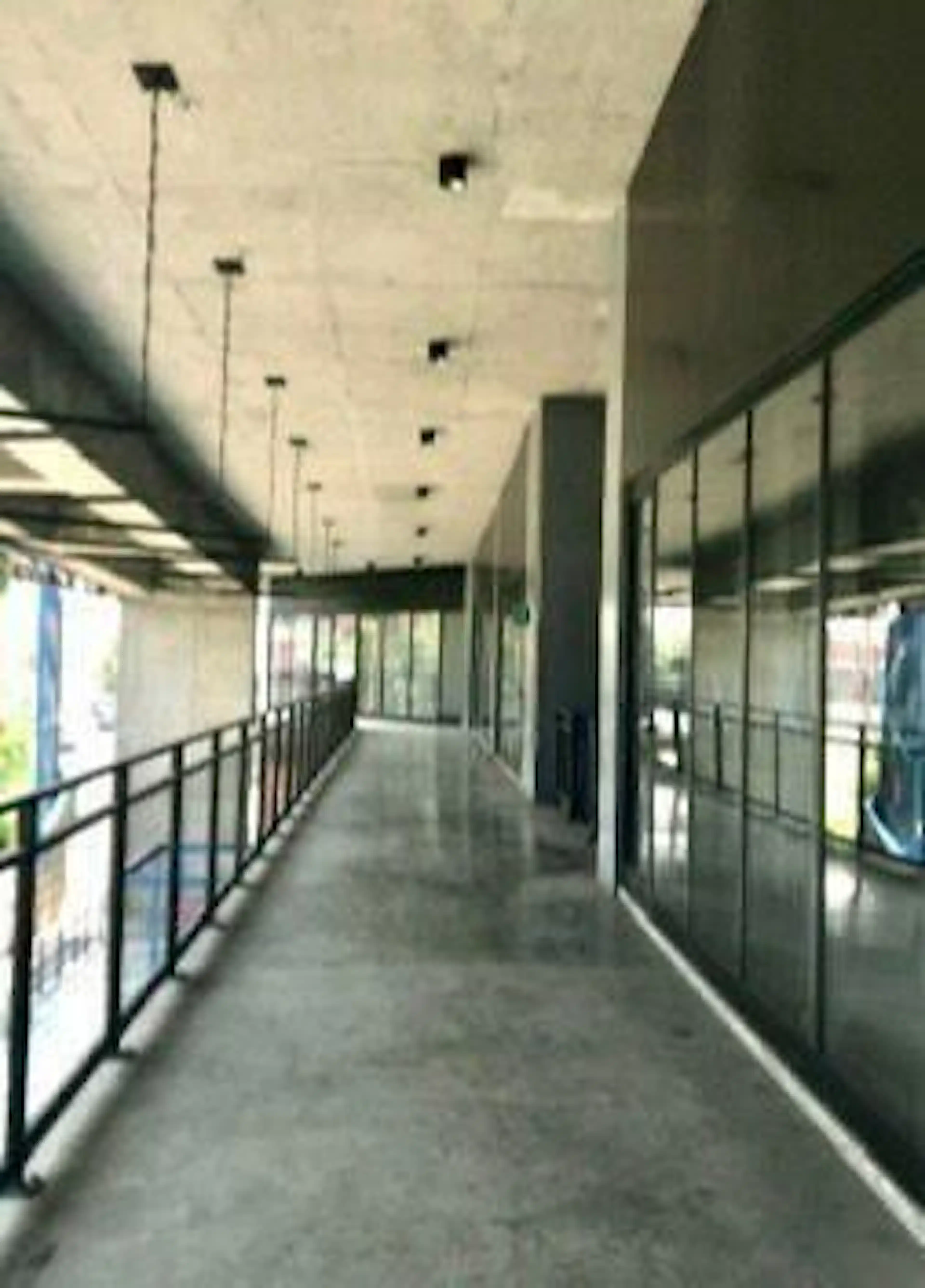 LOCAL EN VENTA EN EDIFICIO DEPARTAMENTOS CENTRO MONTERREY