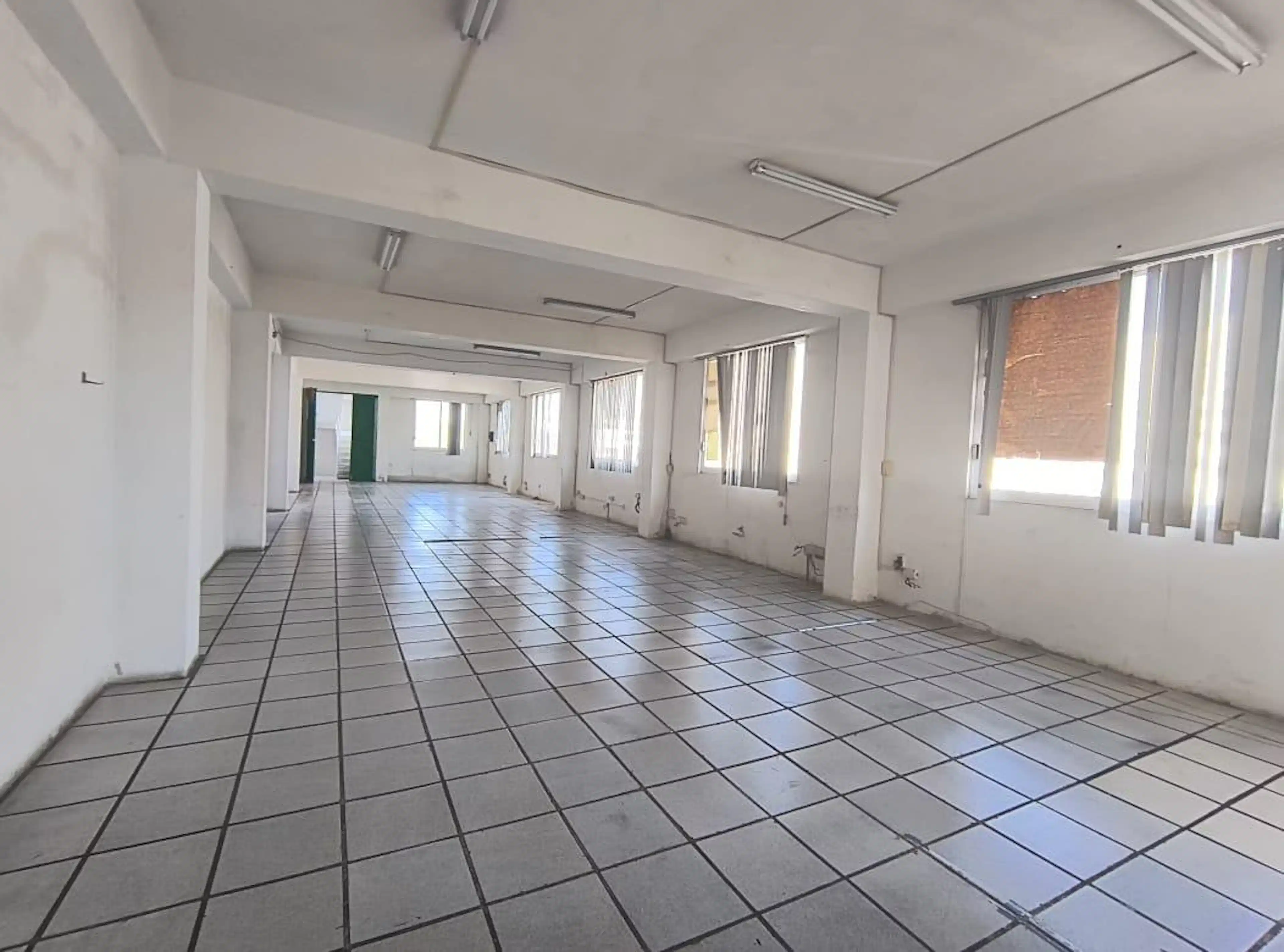 Oficinas En Renta En Zona Avenida Arco Sur Xalapa Veracruz S/n