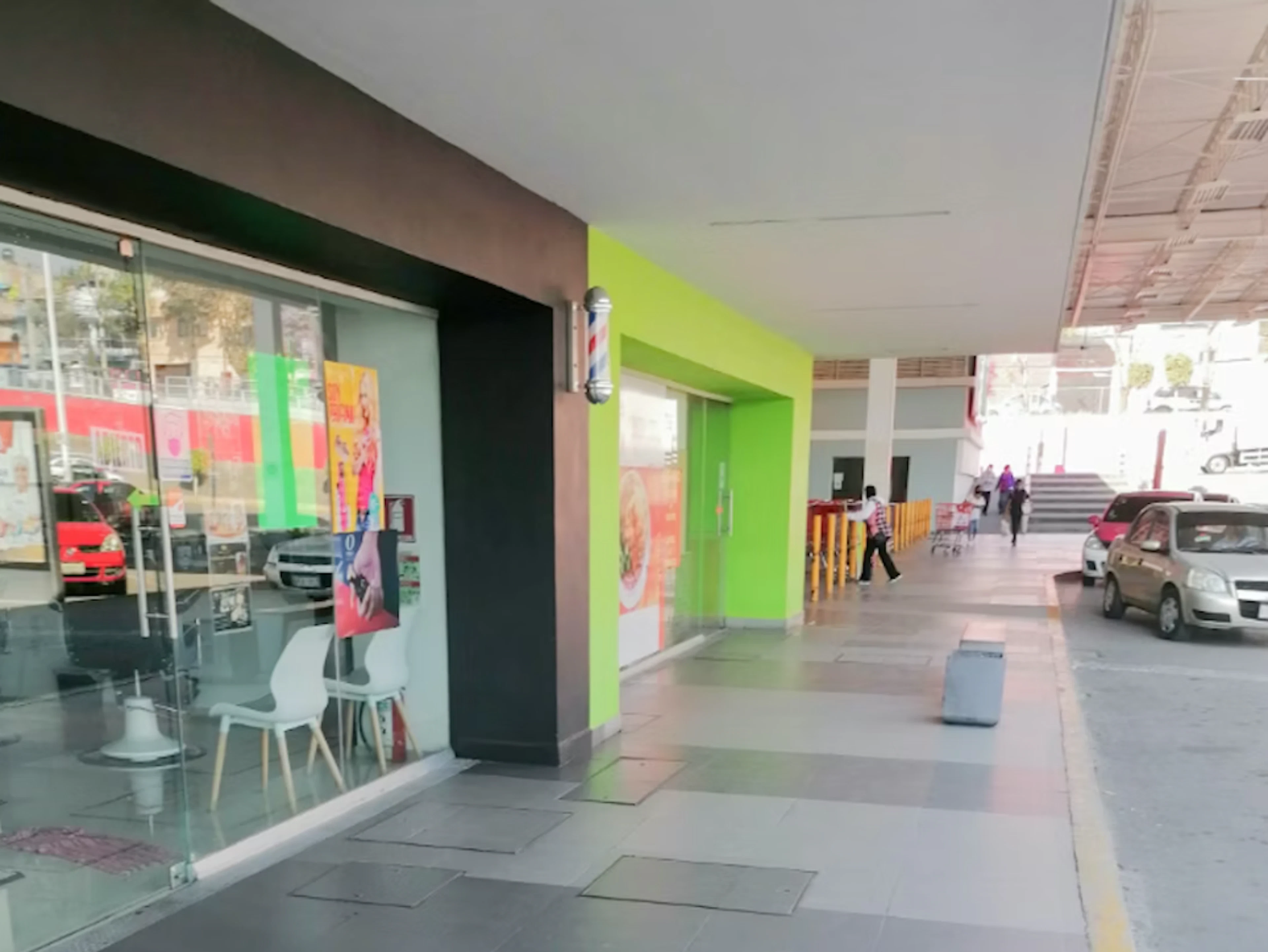 Local Comercial Spot2