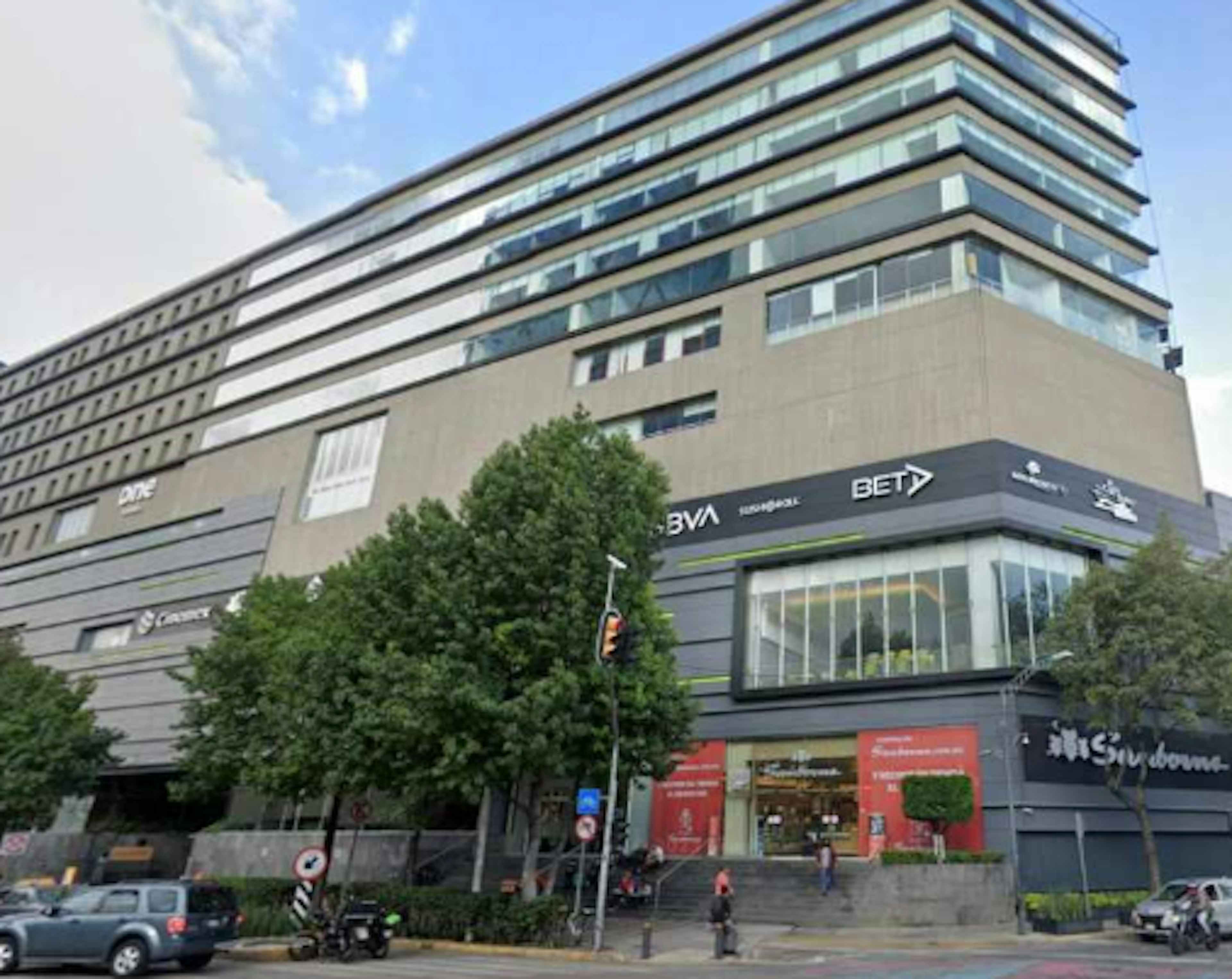 Metrópoli Patriotismo