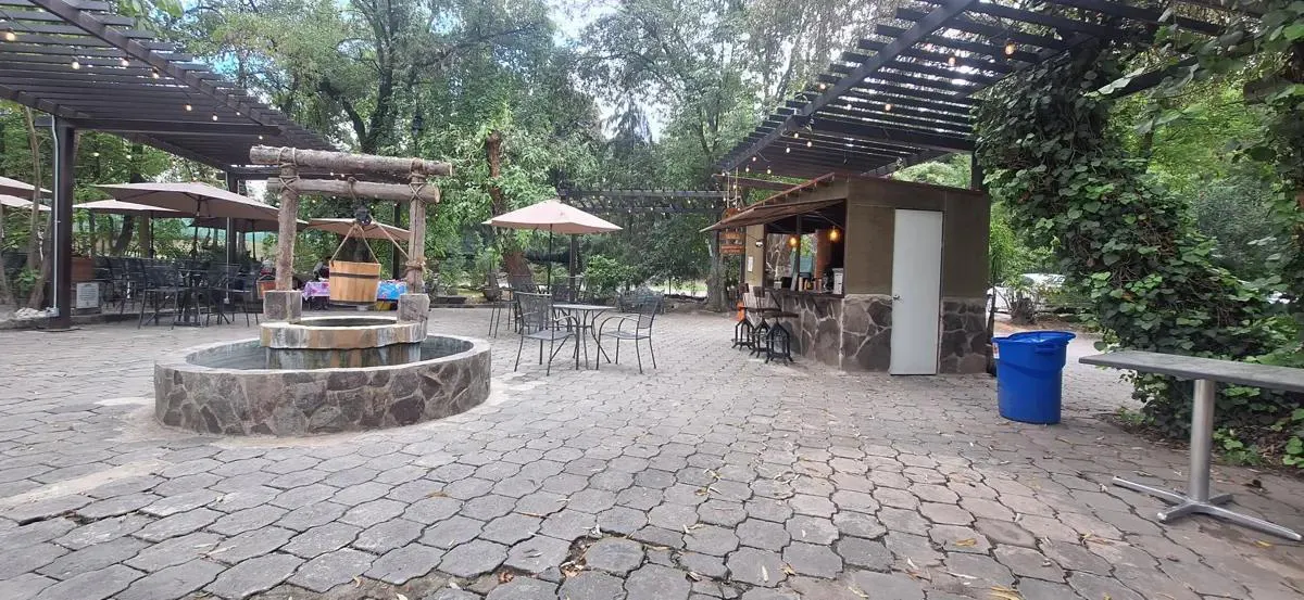 Local Comercial Spot2