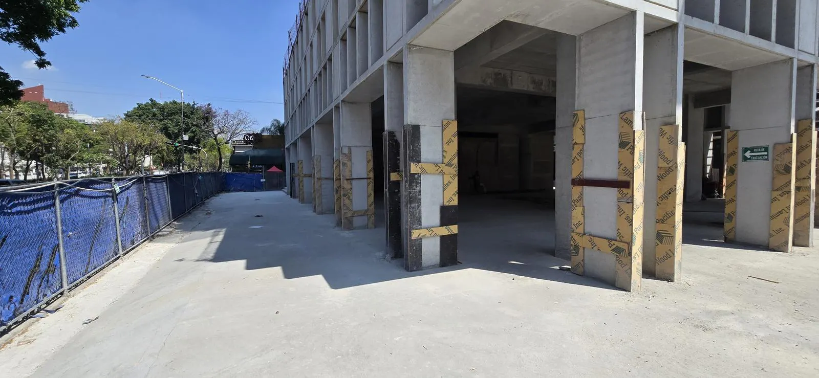 Local Comercial Spot2