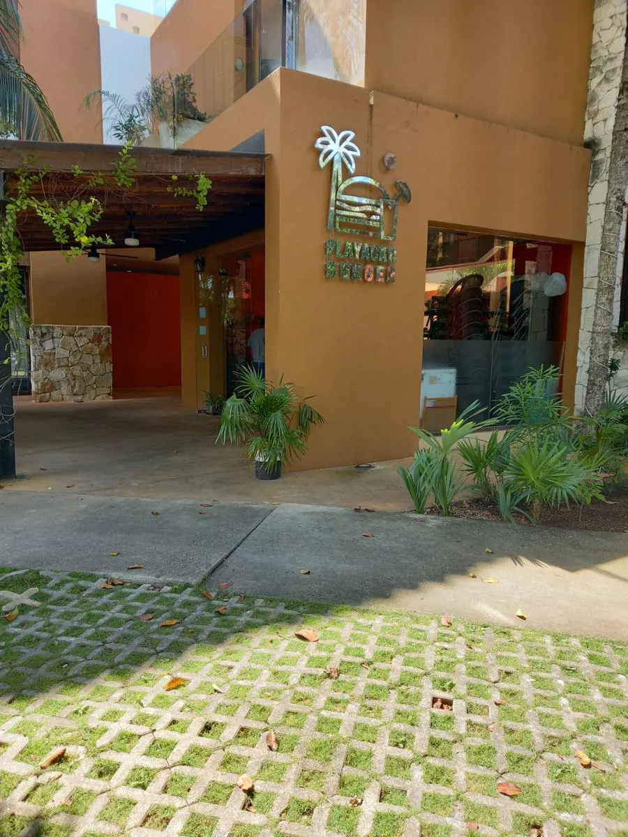 Local Comercial Spot2