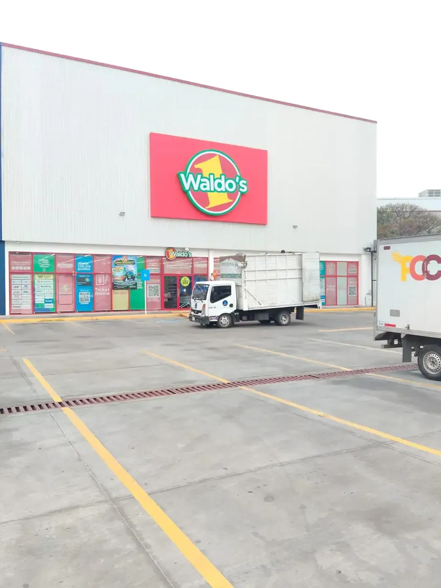 Local Comercial Spot2