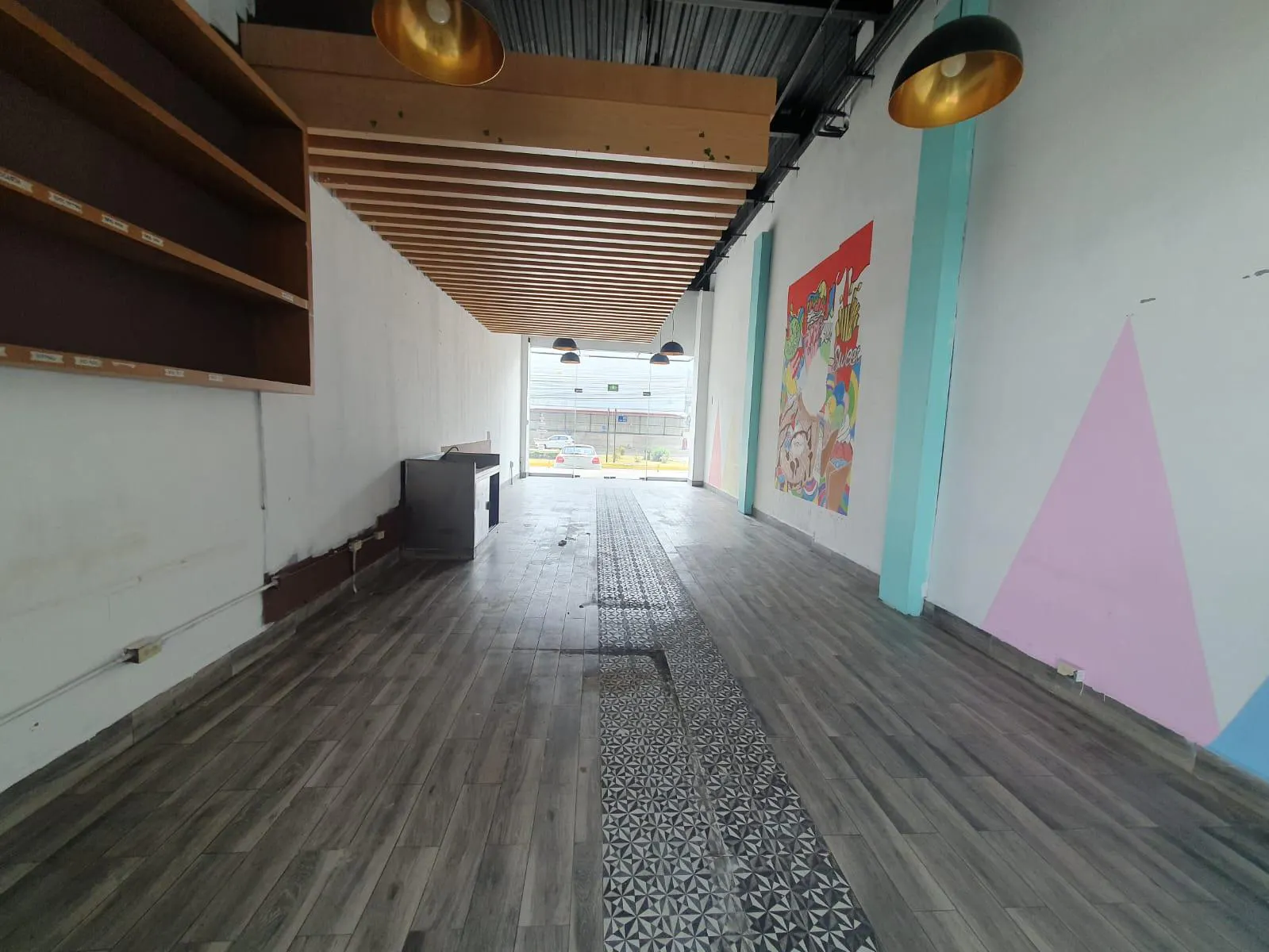 Local Comercial Spot2