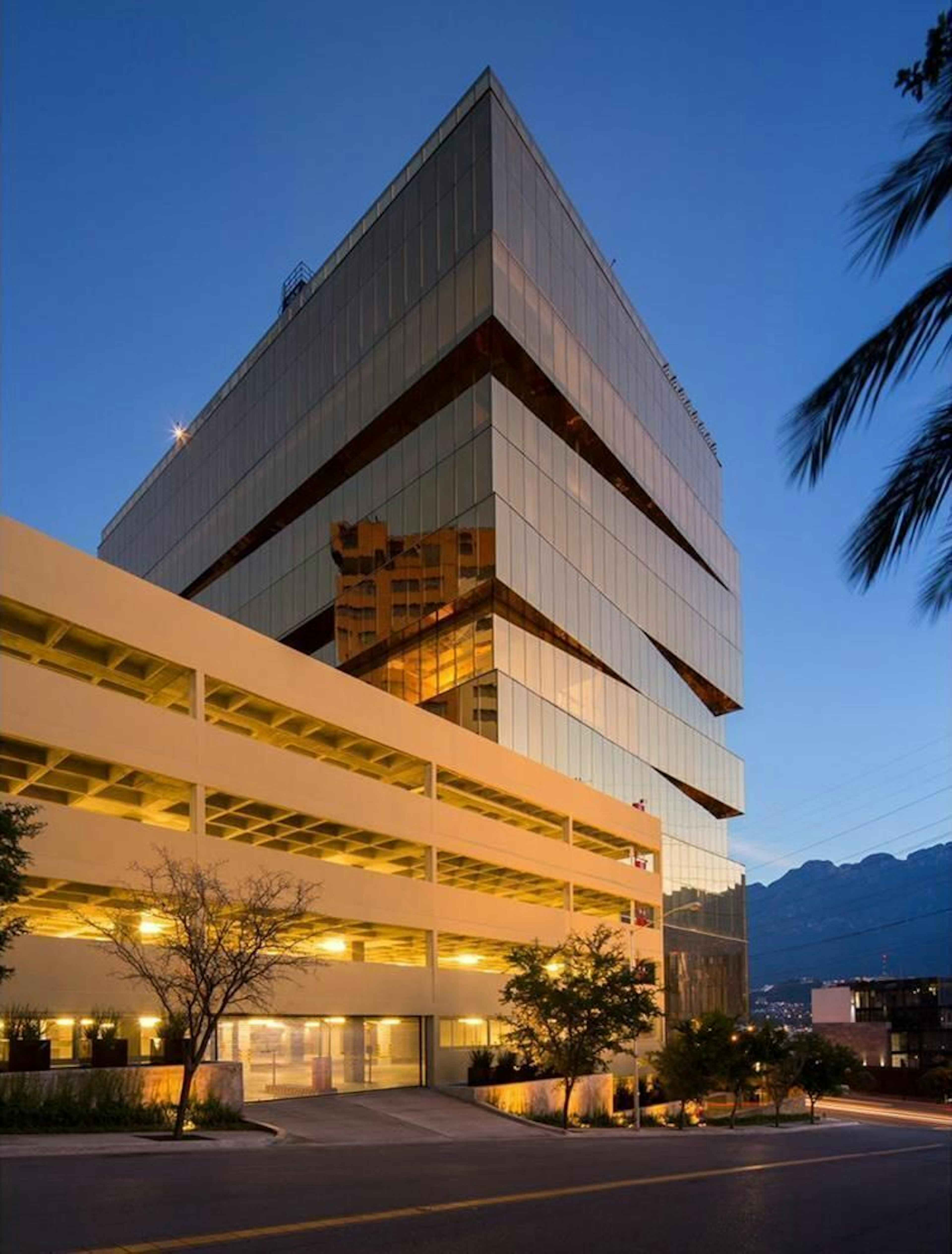 Avenida Lázaro Cárdenas 1366