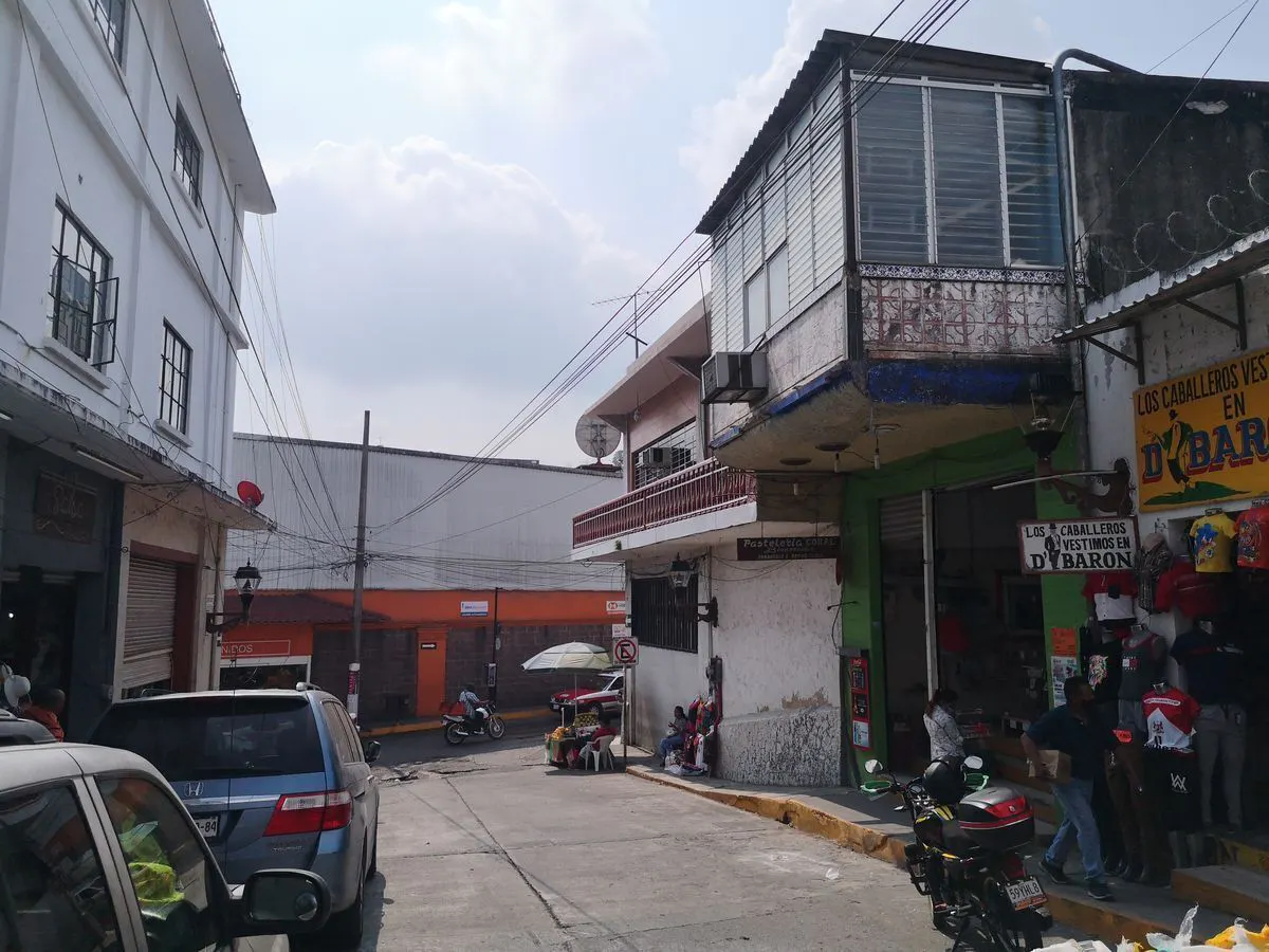 Local Comercial Spot2
