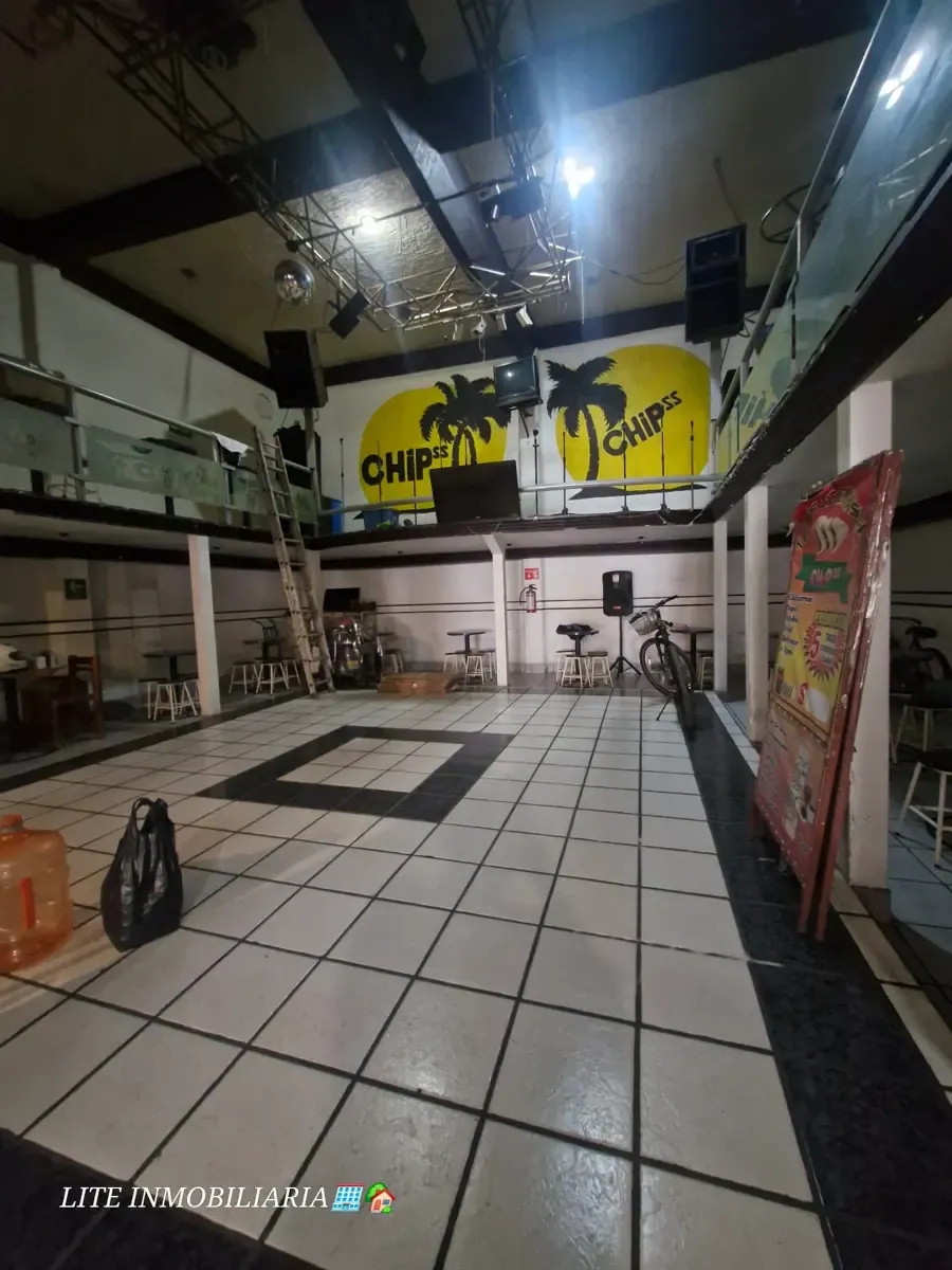 Local Comercial Spot2
