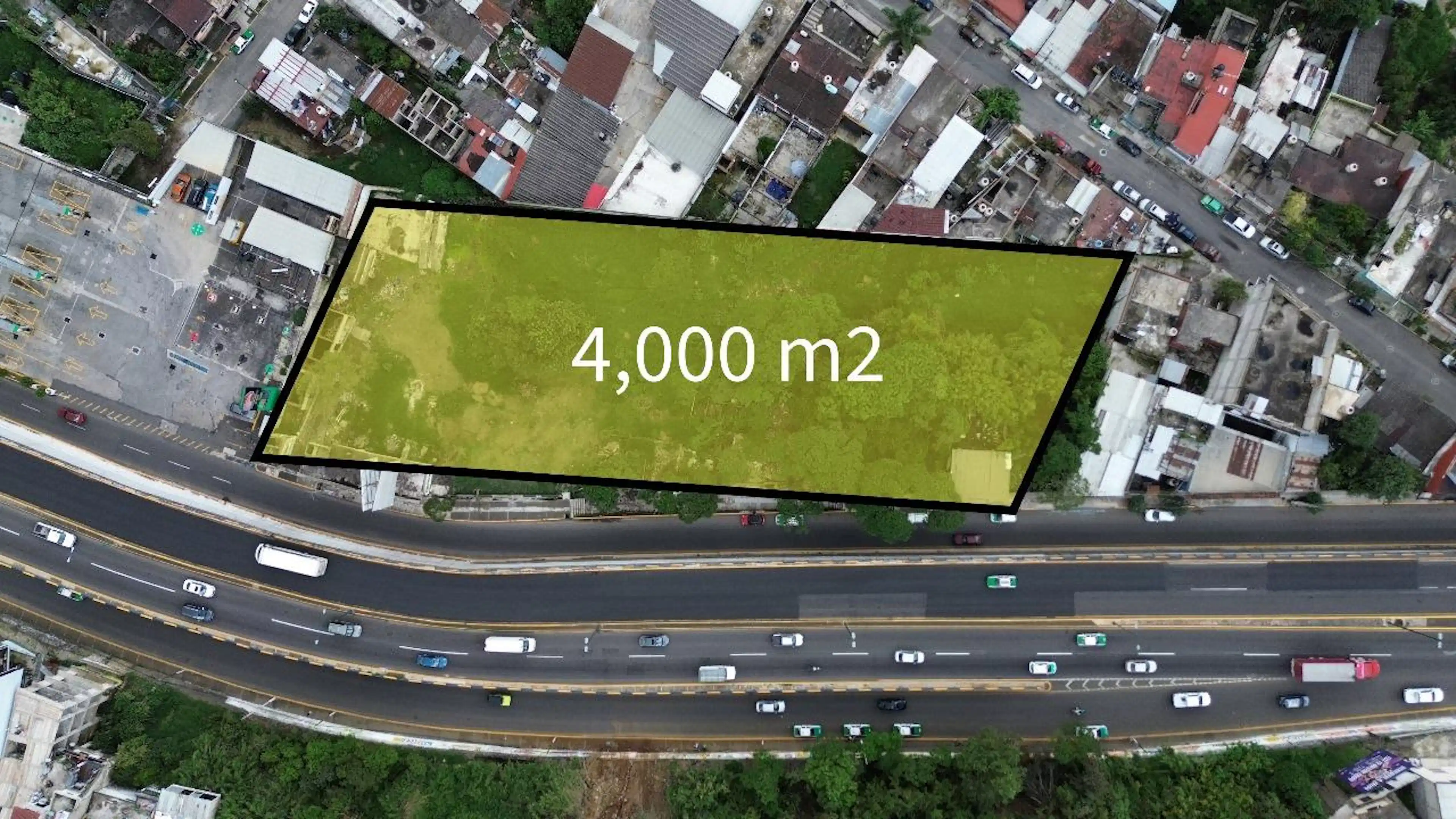 Terreno En Venta Lateral Lázaro Cárdenas Zona Finanzas