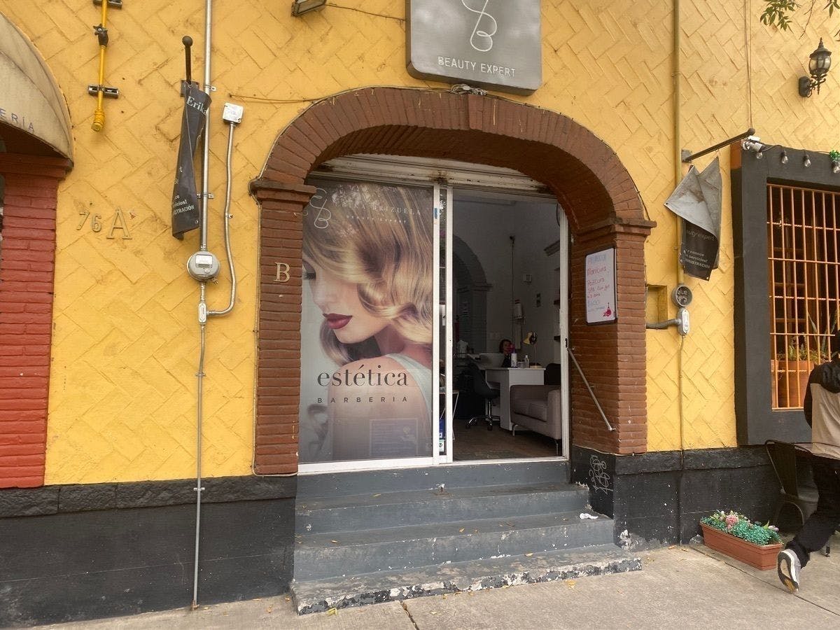 Local Comercial Spot2