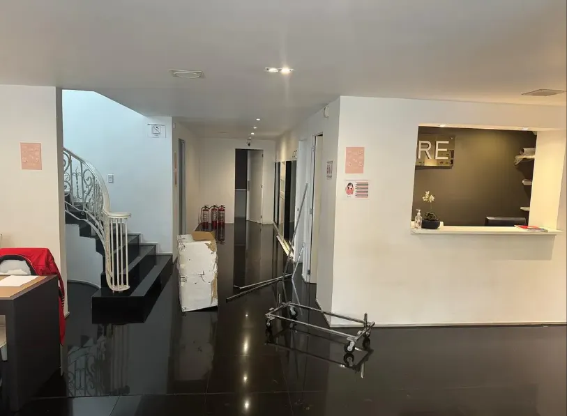 Local Comercial Spot2