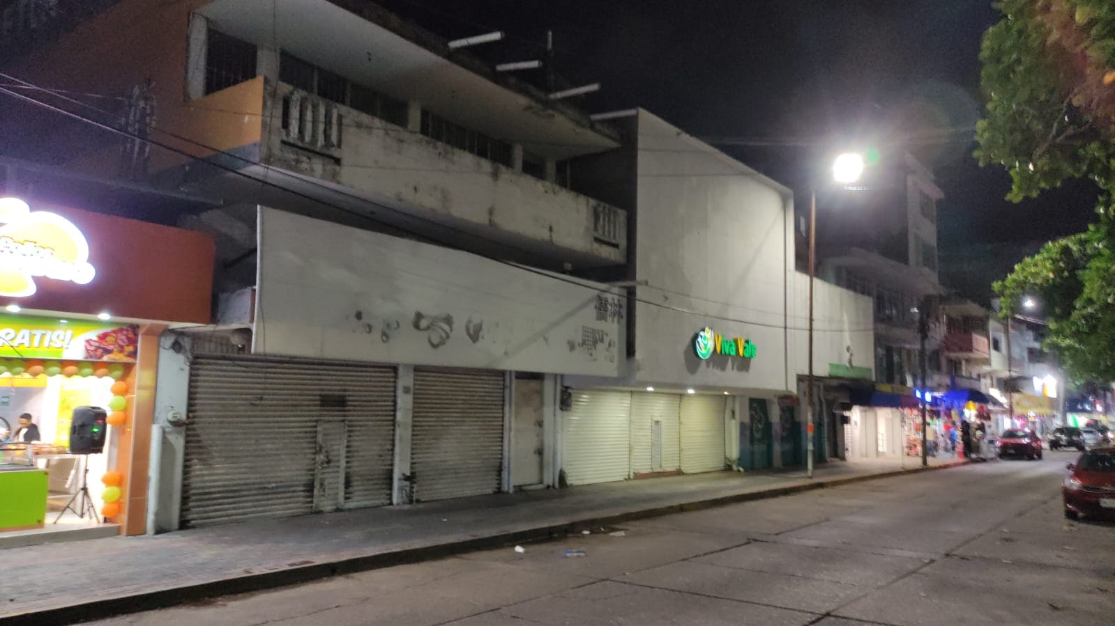 Local Comercial Spot2