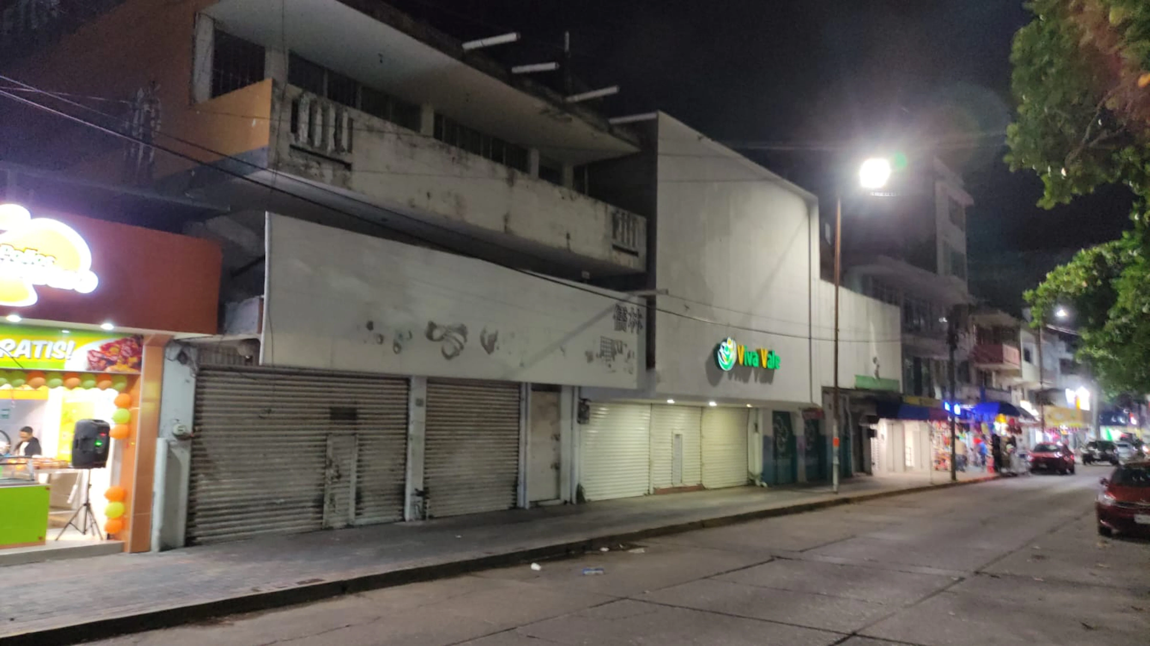 Local Comercial Spot2