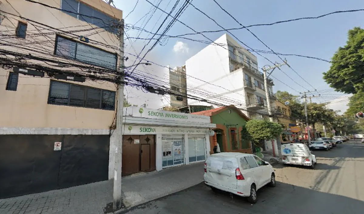 Local Comercial Spot2