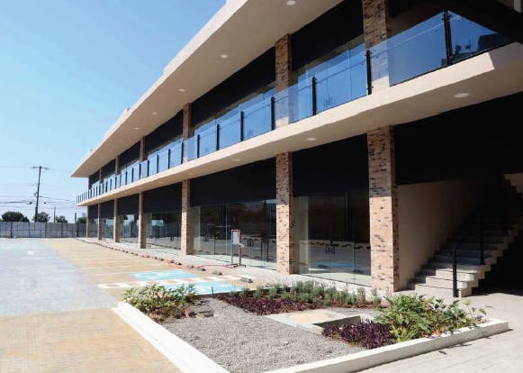 Local Comercial Spot2