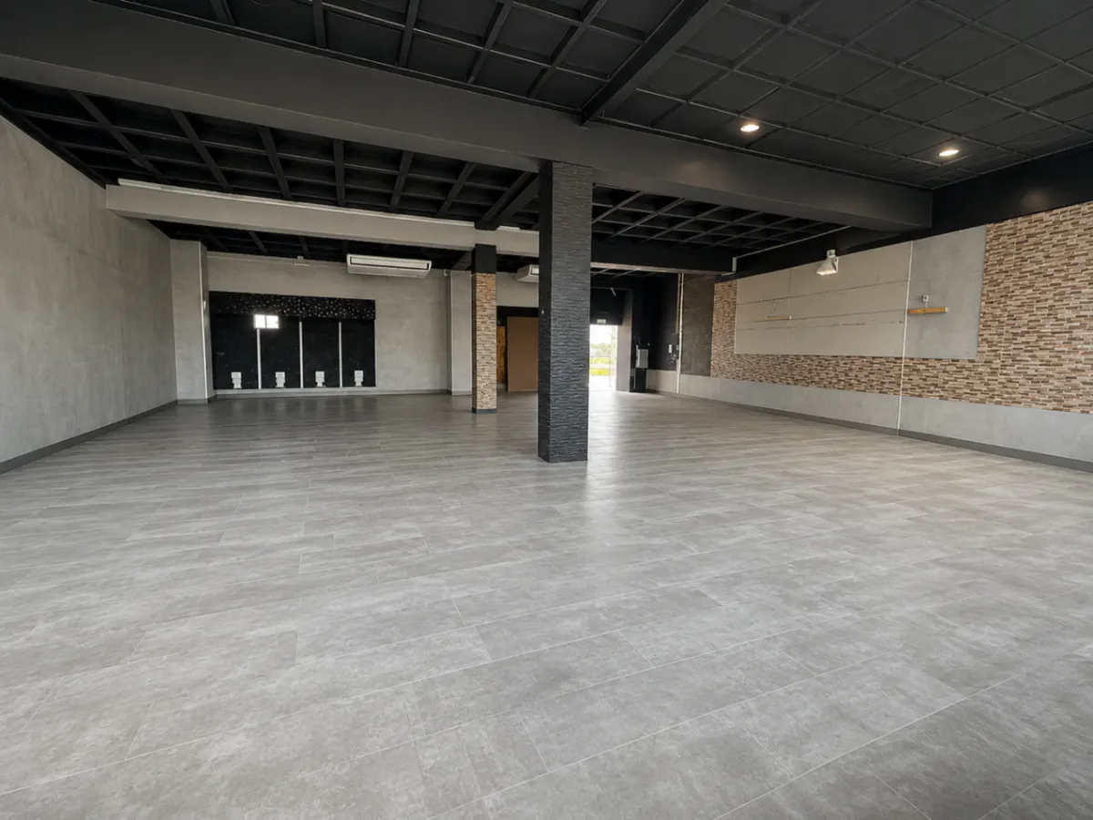 Local Comercial Spot2