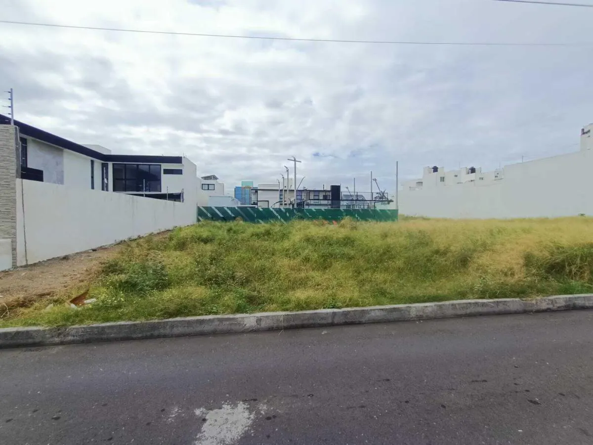Terreno Spot2