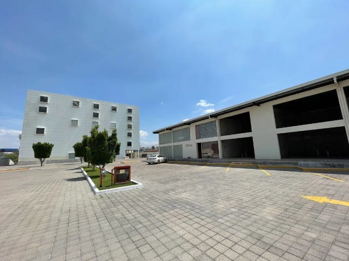 Local Comercial Spot2