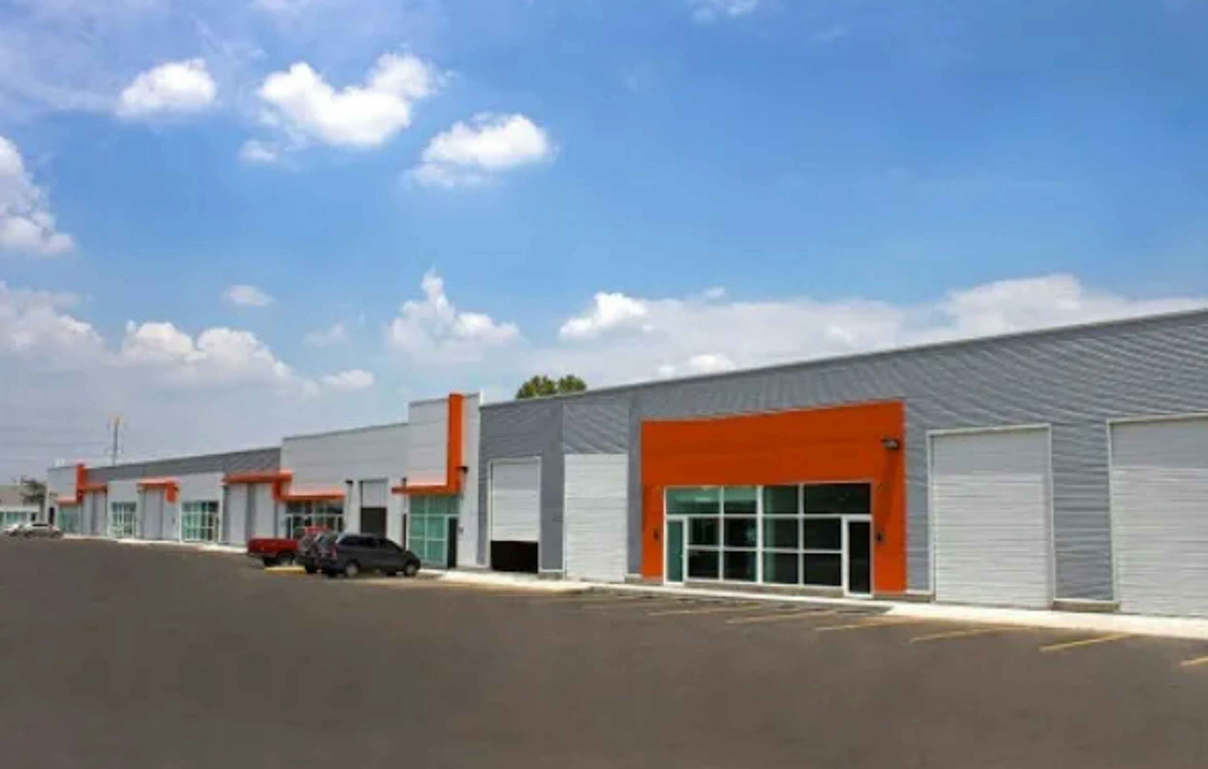 Boulevard Bernardo Quintana 801