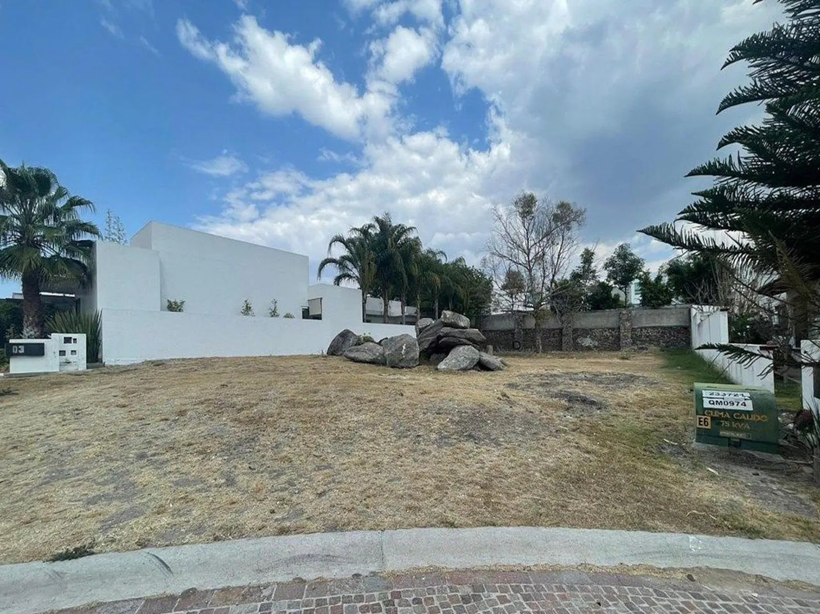 Terreno Spot2