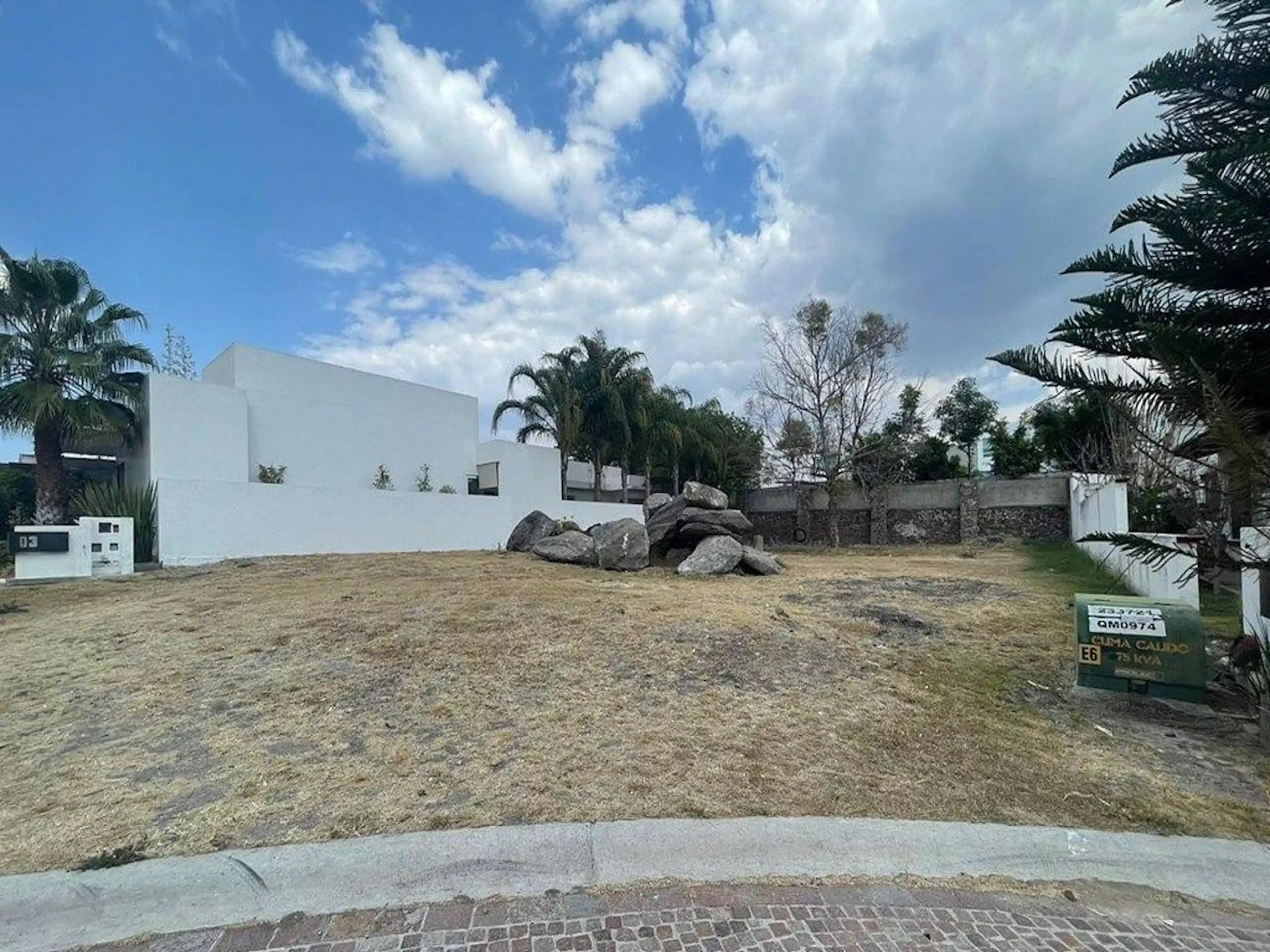 Terreno En Venta En Privada La Rica Villas Del Mesón Juriquilla