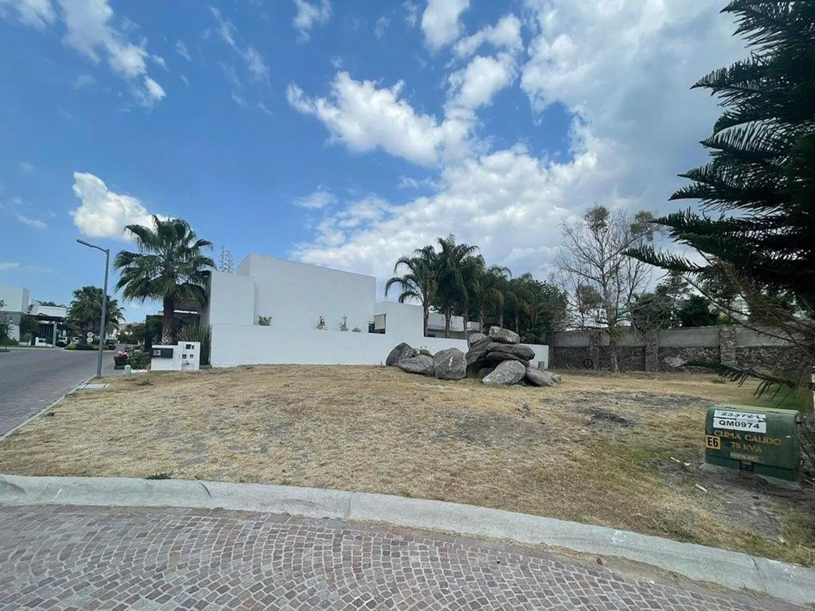 Terreno Spot2