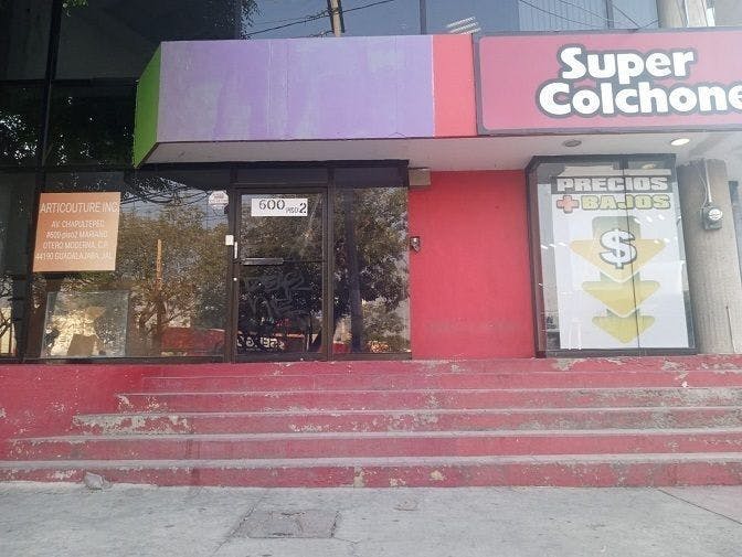 Local Comercial Spot2