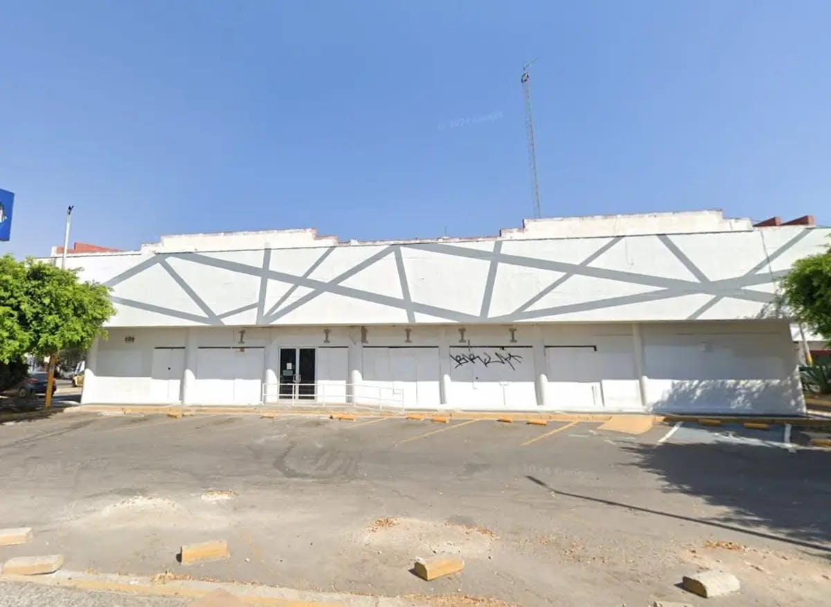 Local Comercial Spot2