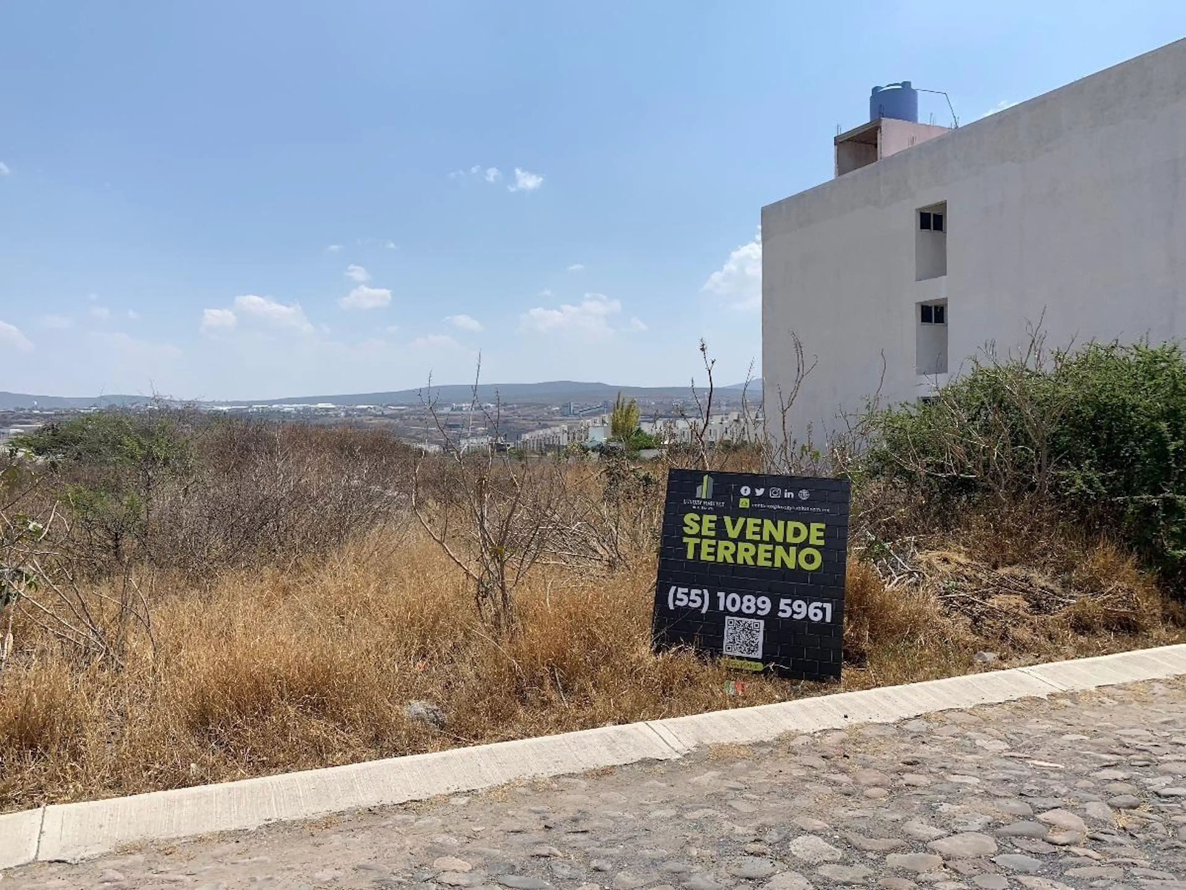 Terreno En Venta Circuito Peña Azul, Municipio El Marqués, Querétaro