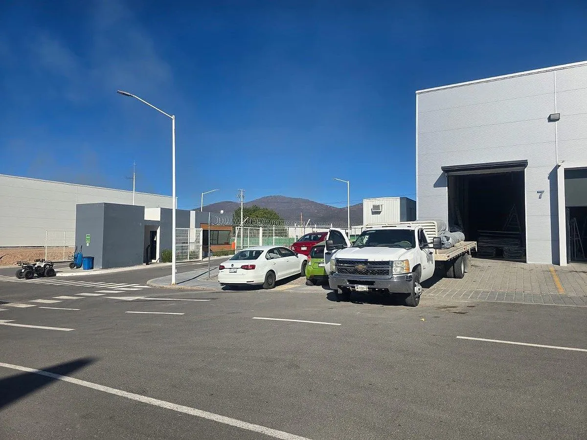 Industrial Spot2