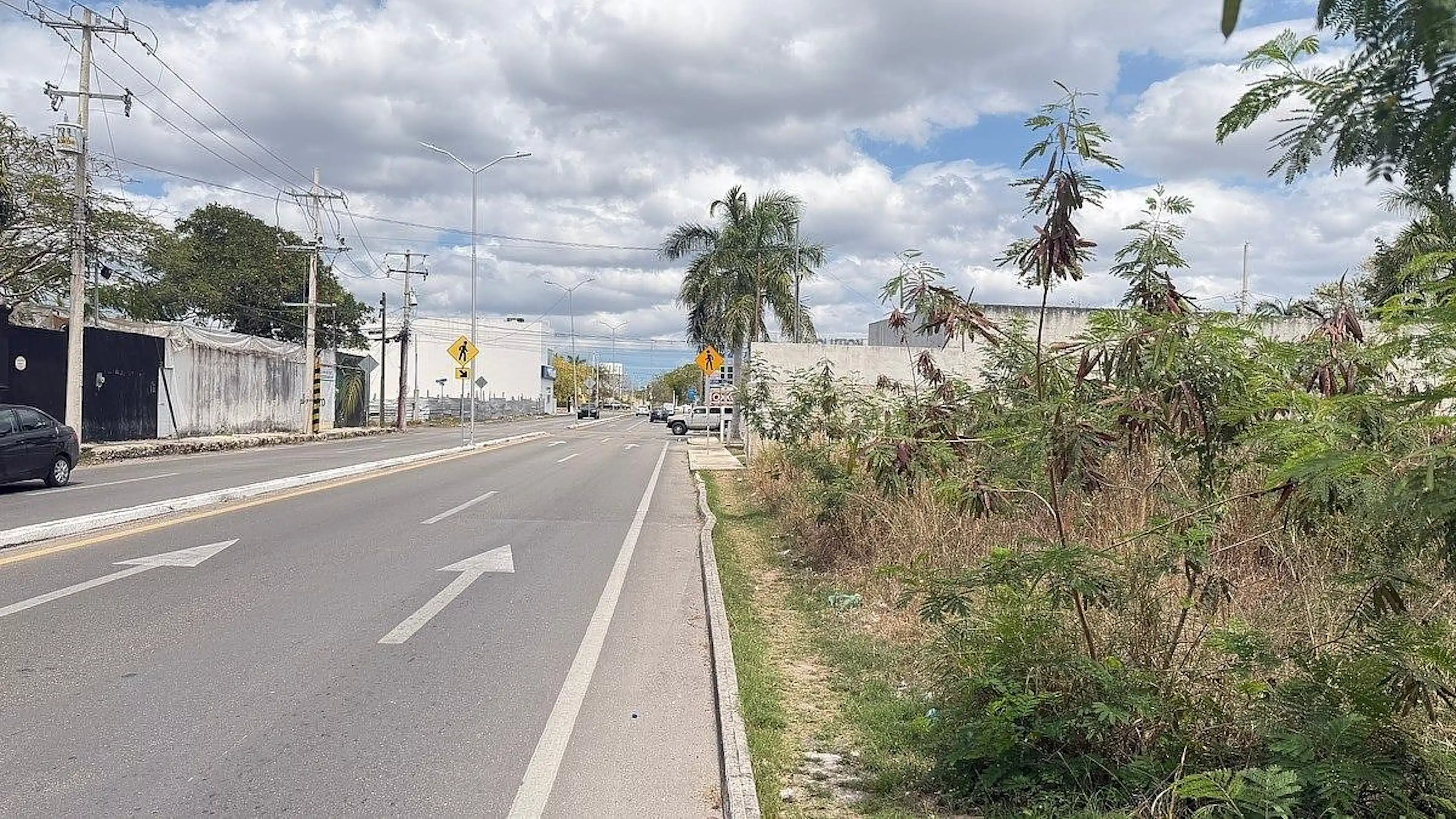 Terreno En Esquina Sobre Avenida Montebello!
