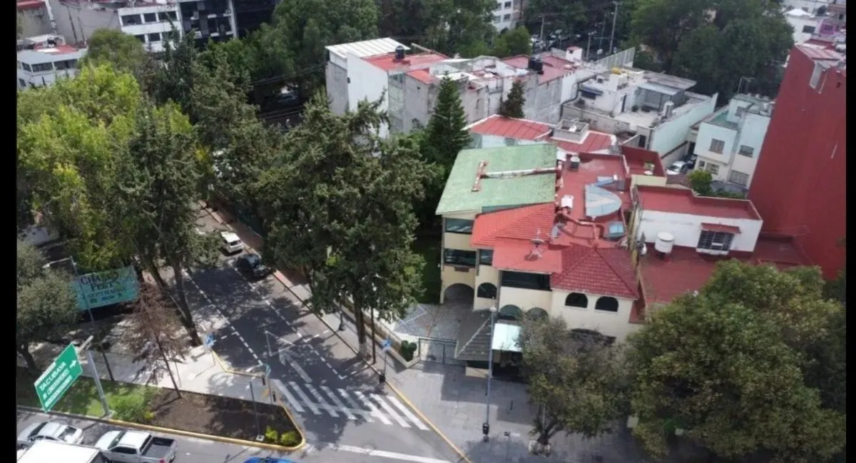 Local Comercial Spot2