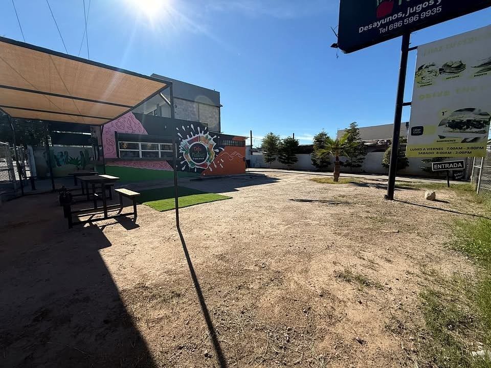 Local Comercial Spot2