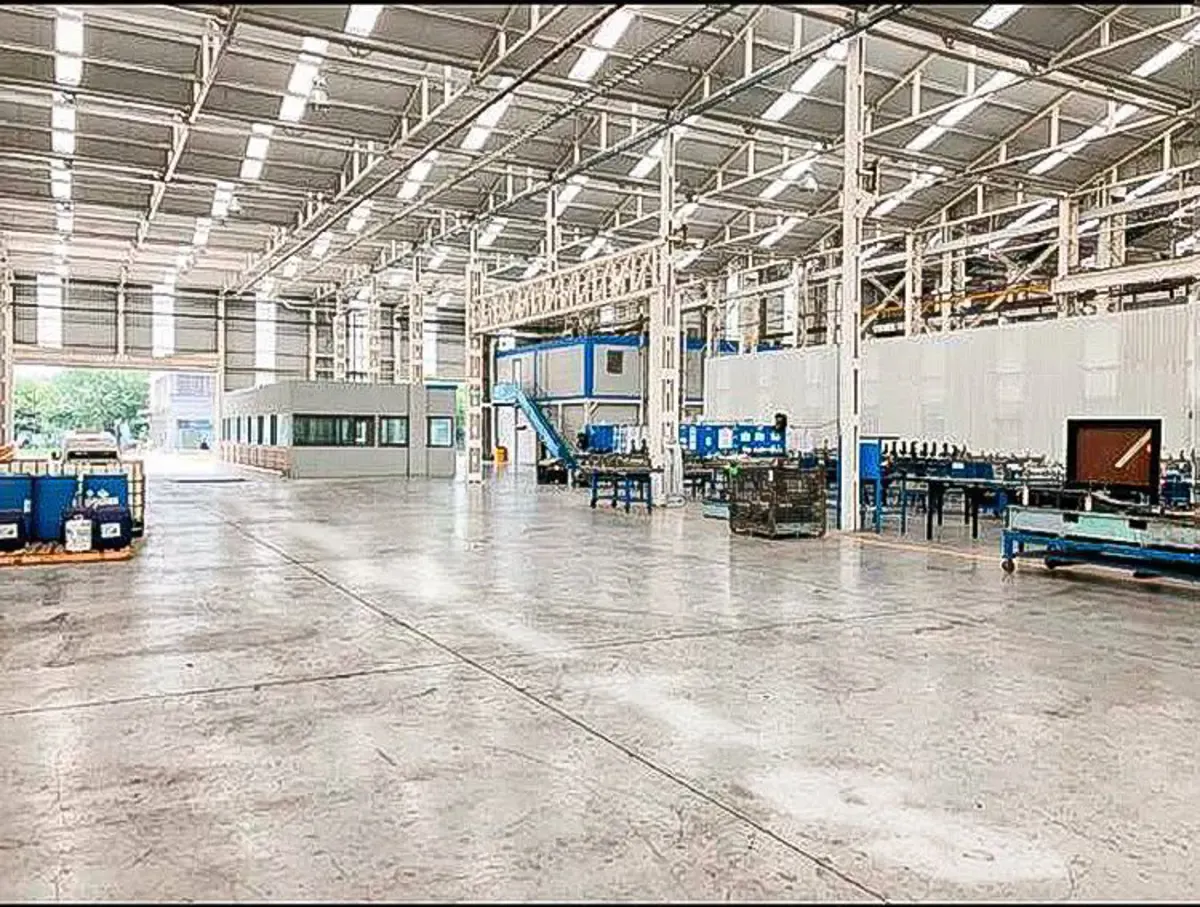 Industrial Spot2