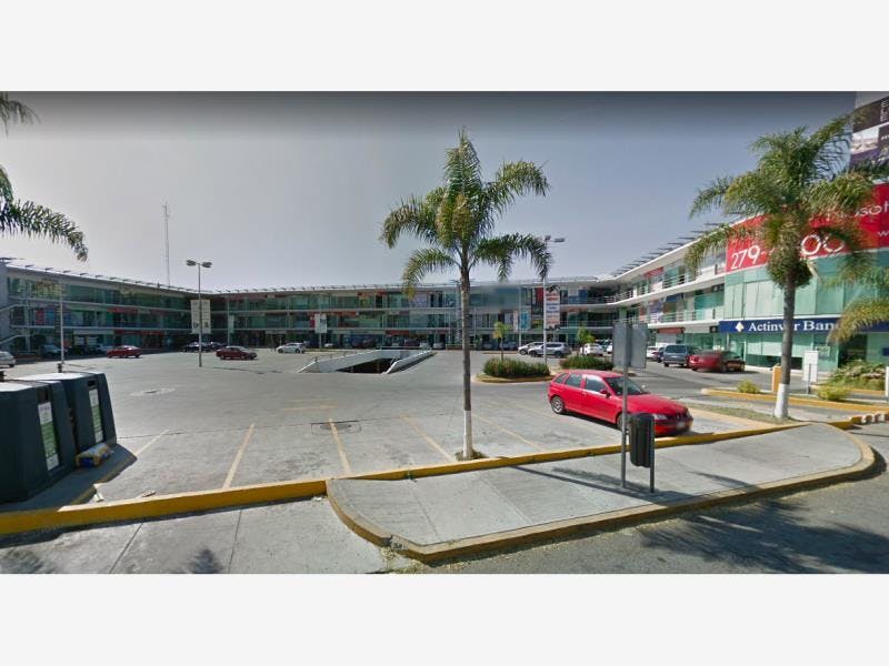 Local Comercial Spot2