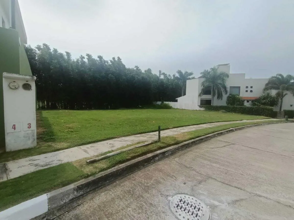 Terreno Spot2