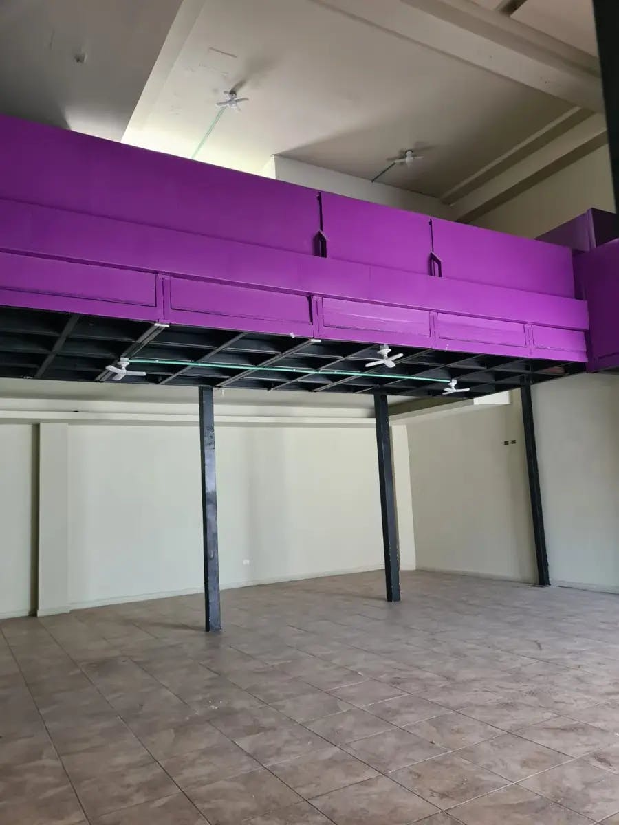 Local Comercial Spot2