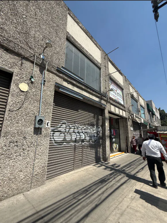 Local Comercial Spot2