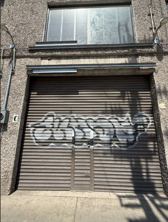 Local Comercial Spot2