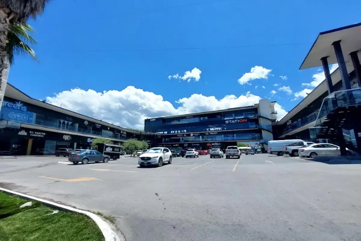 Local Comercial Spot2