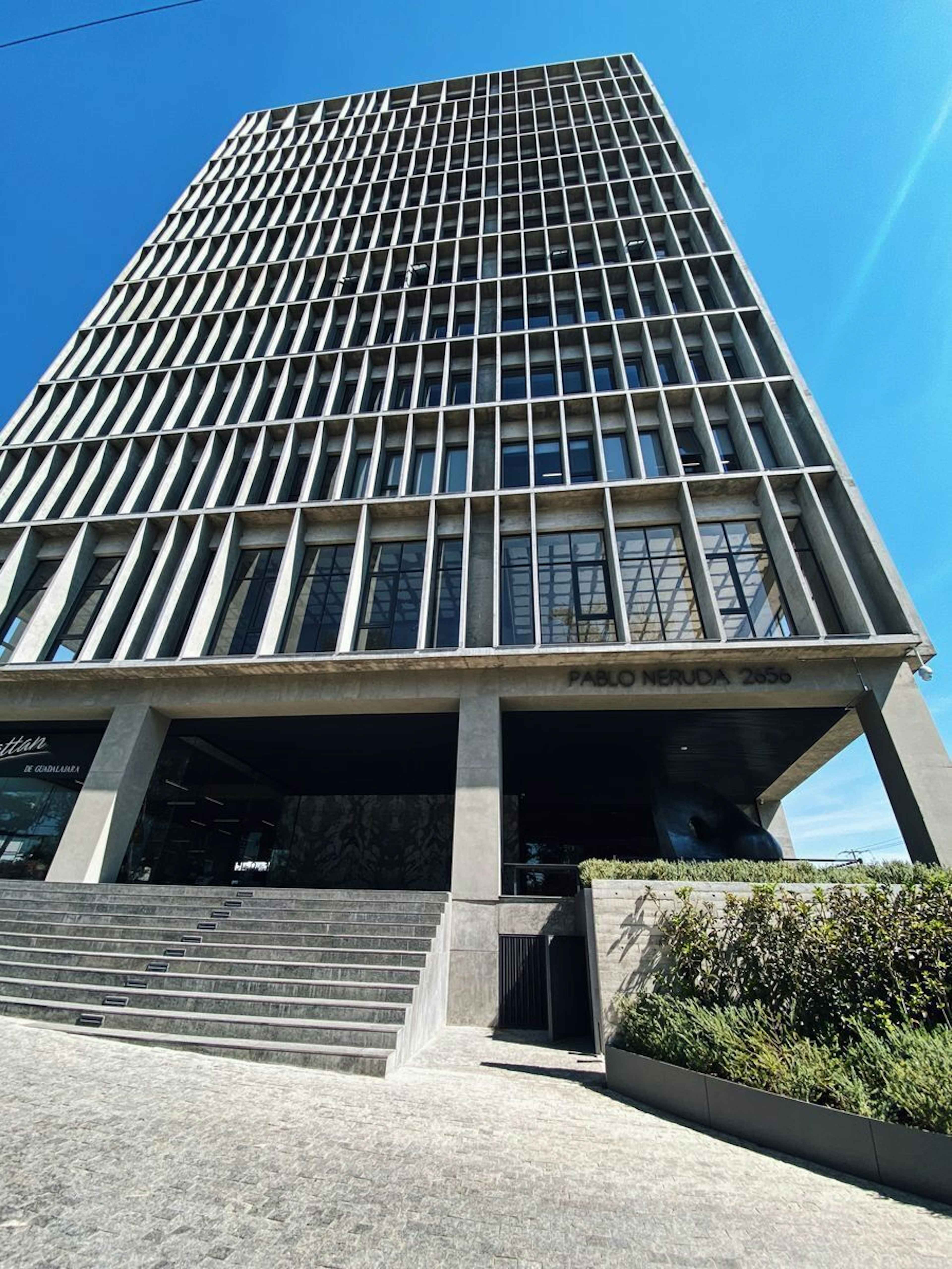 Avenida Pablo Neruda 2656